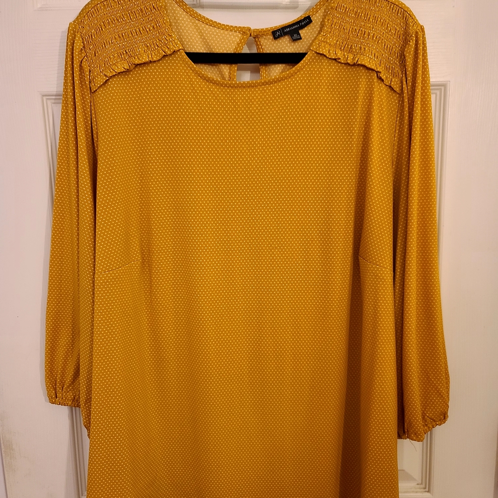 Adrianna Papell 3/4 Sleeve Crew Neck Top